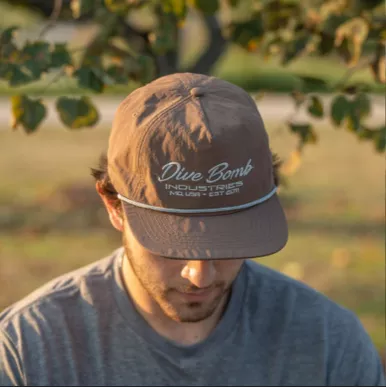 SCRIPT TEXT PARACHUTE ROPE HAT